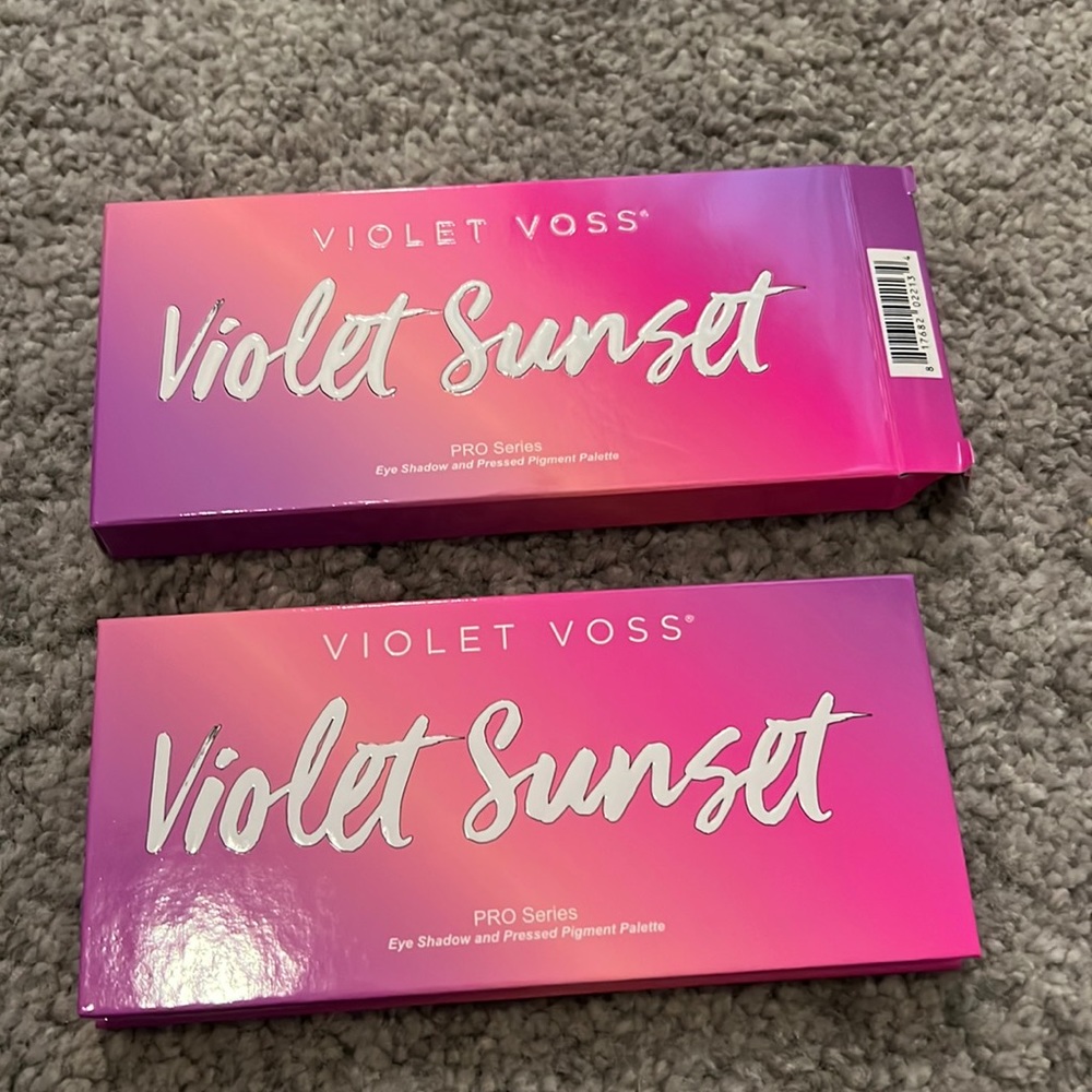 Violet Voss “Violet Sunset” eyeshadow palette